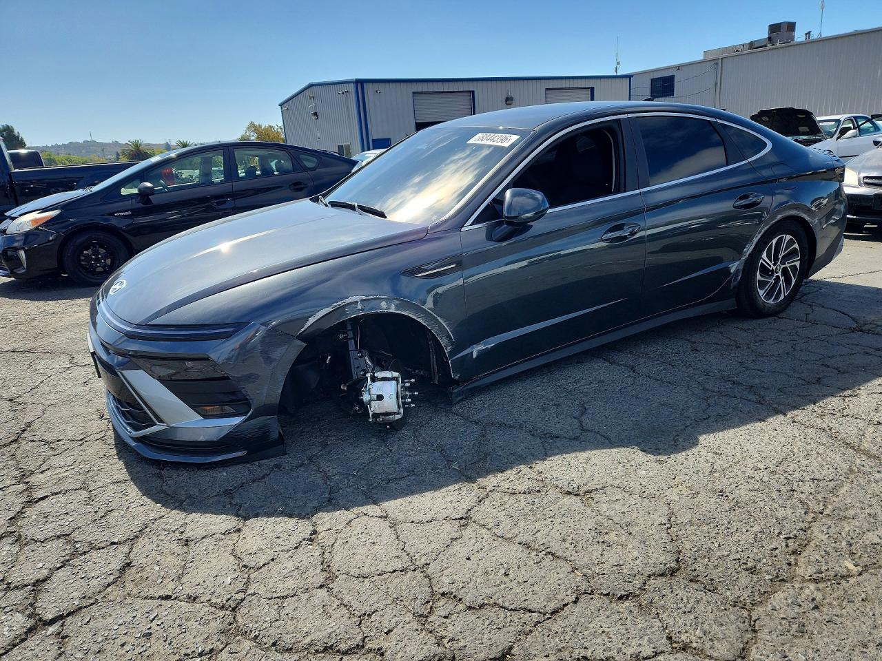 2026 HYUNDAI SONATA BLUE | KMHL24JJ2TA154452 | UPCARS