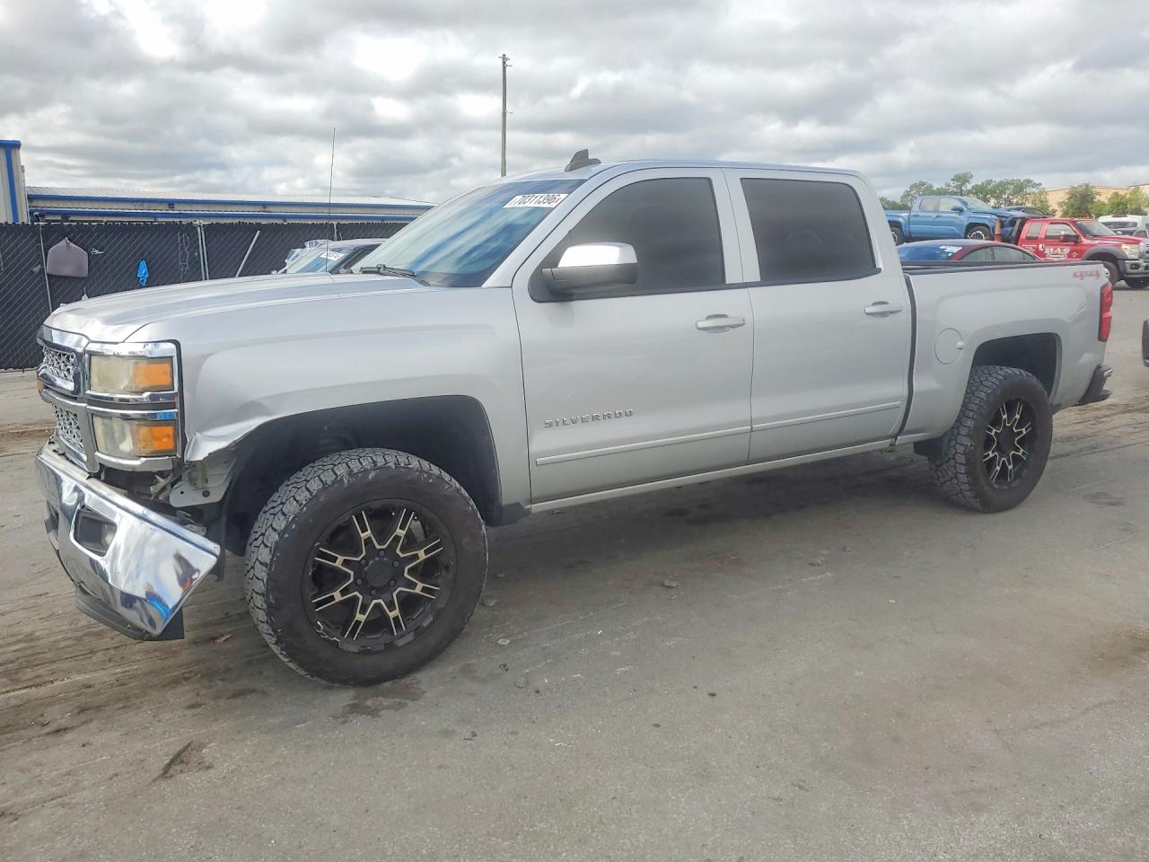 2015 CHEVROLET SILVERADO K1500 LT | 3GCUKREC8FG534354 | UPCARS