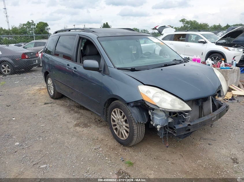 2010 TOYOTA SIENNA XLE | 5TDYK4CC6AS313059 | UPCARS