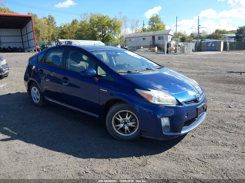 2011 TOYOTA PRIUS THREE | JTDKN3DU0B5347374 | UPCARS