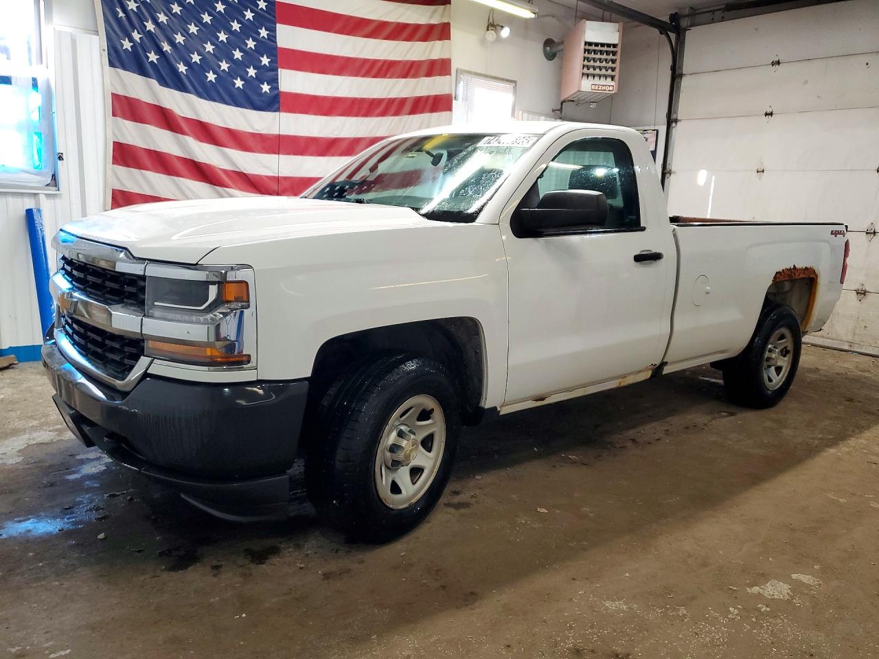 2016 CHEVROLET SILVERADO K1500 | 1GCNKNEH3GZ332077 | UPCARS