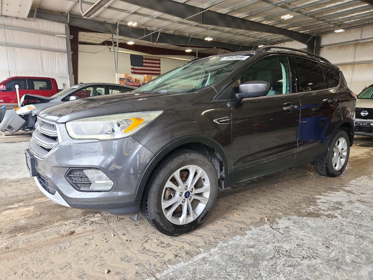 2017 FORD ESCAPE | 1FMCU9GD9HUE35890 | UPCARS