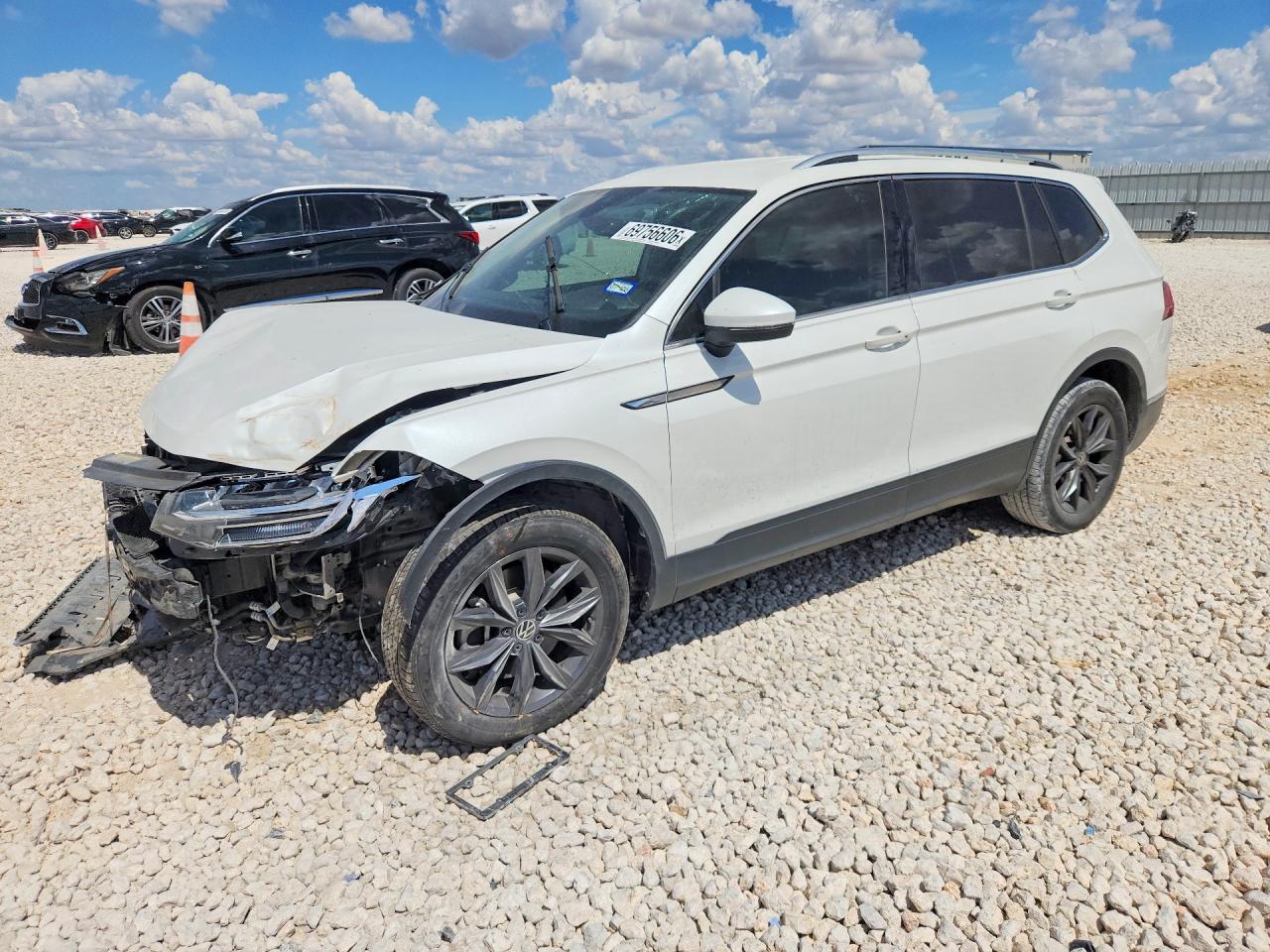 2023 VOLKSWAGEN TIGUAN SE | 3VV3B7AX5PM131106 | UPCARS