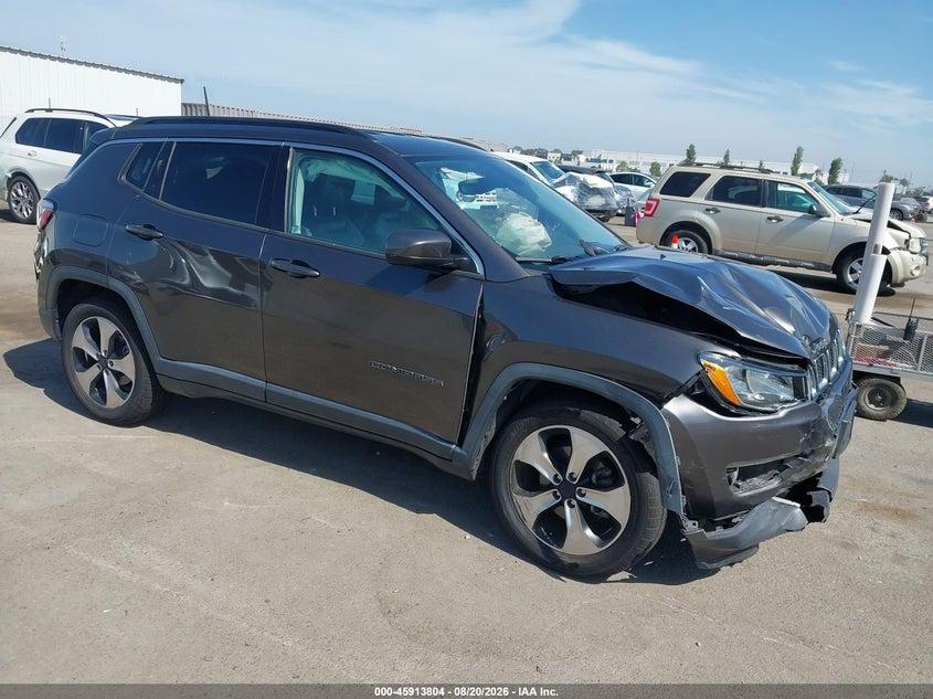2018 JEEP COMPASS LATITUDE FWD | 3C4NJCBB4JT123873 | UPCARS