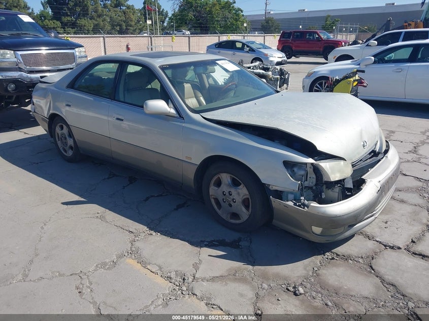 2001 LEXUS ES 300 | JT8BF28G710312739 | UPCARS