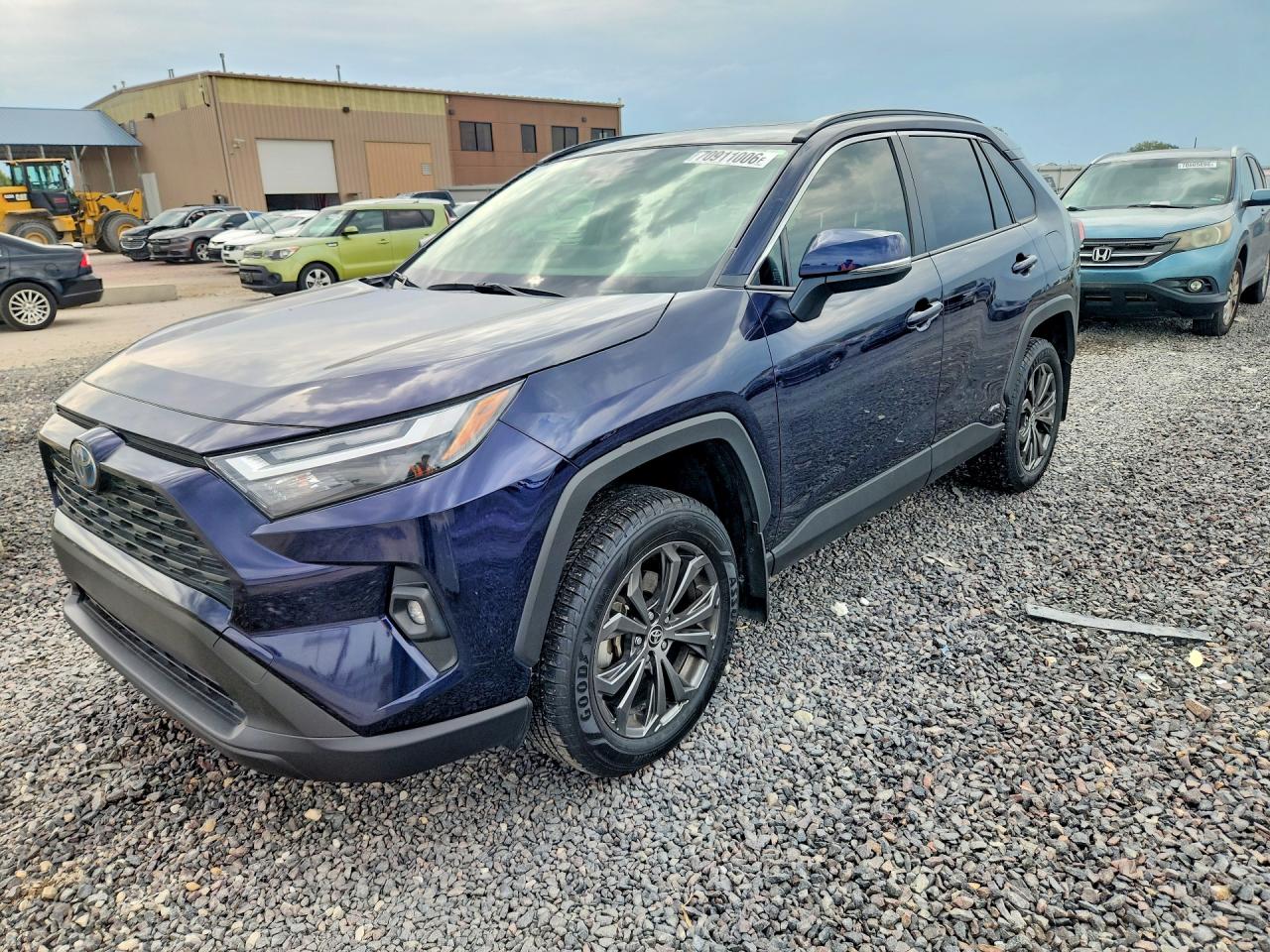 2022 TOYOTA RAV4 XLE PREMIUM | JTMB6RFV1ND051327 | UPCARS