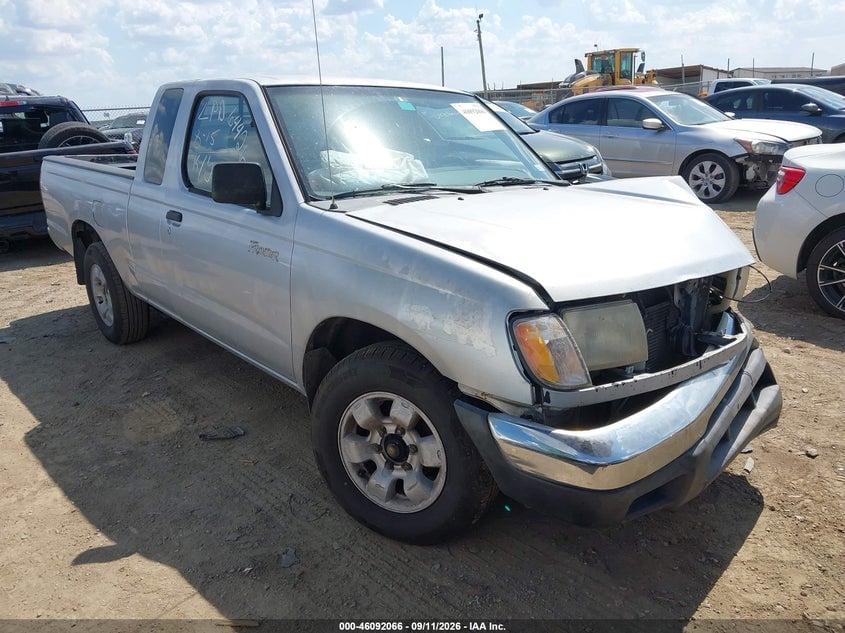 2000 NISSAN FRONTIER XE | 1N6DD26S6YC420637 | UPCARS