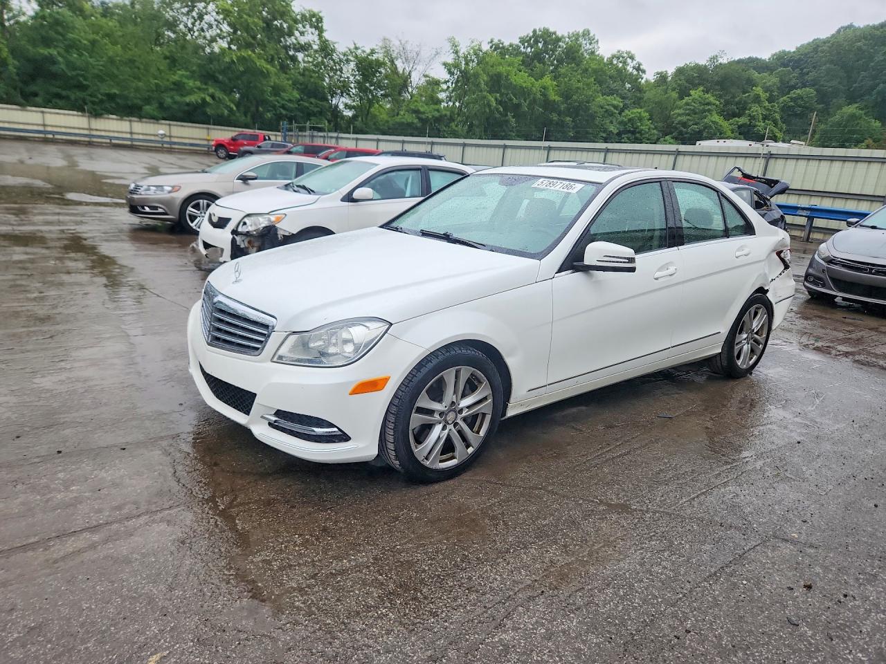 2013 MERCEDES-BENZ C-CLASS 300 4MATIC | WDDGF8AB4DR298782 | UPCARS