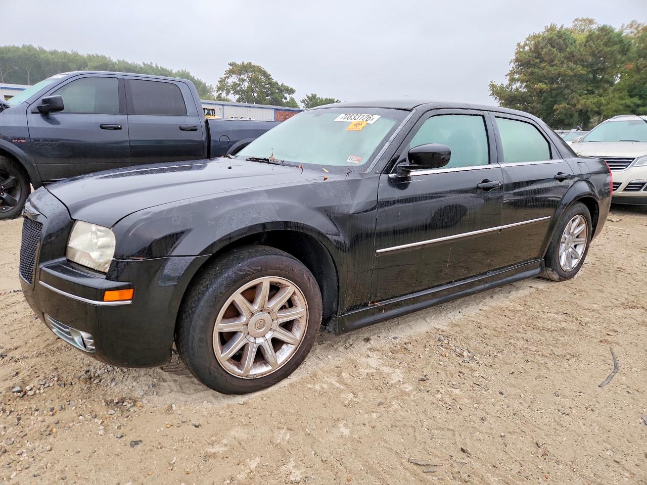 2009 CHRYSLER 300 TOURING | 2C3KA53V49H635052 | UPCARS
