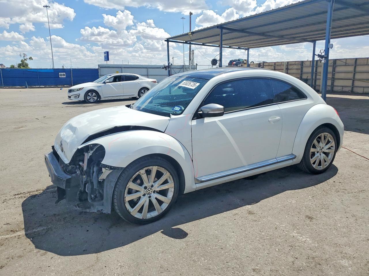2014 VOLKSWAGEN BEETLE | 3VWJ17AT6EM653887 | UPCARS