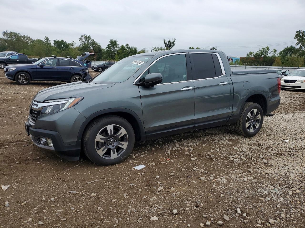 2017 HONDA RIDGELINE RTL | 5FPYK3F72HB012500 | UPCARS