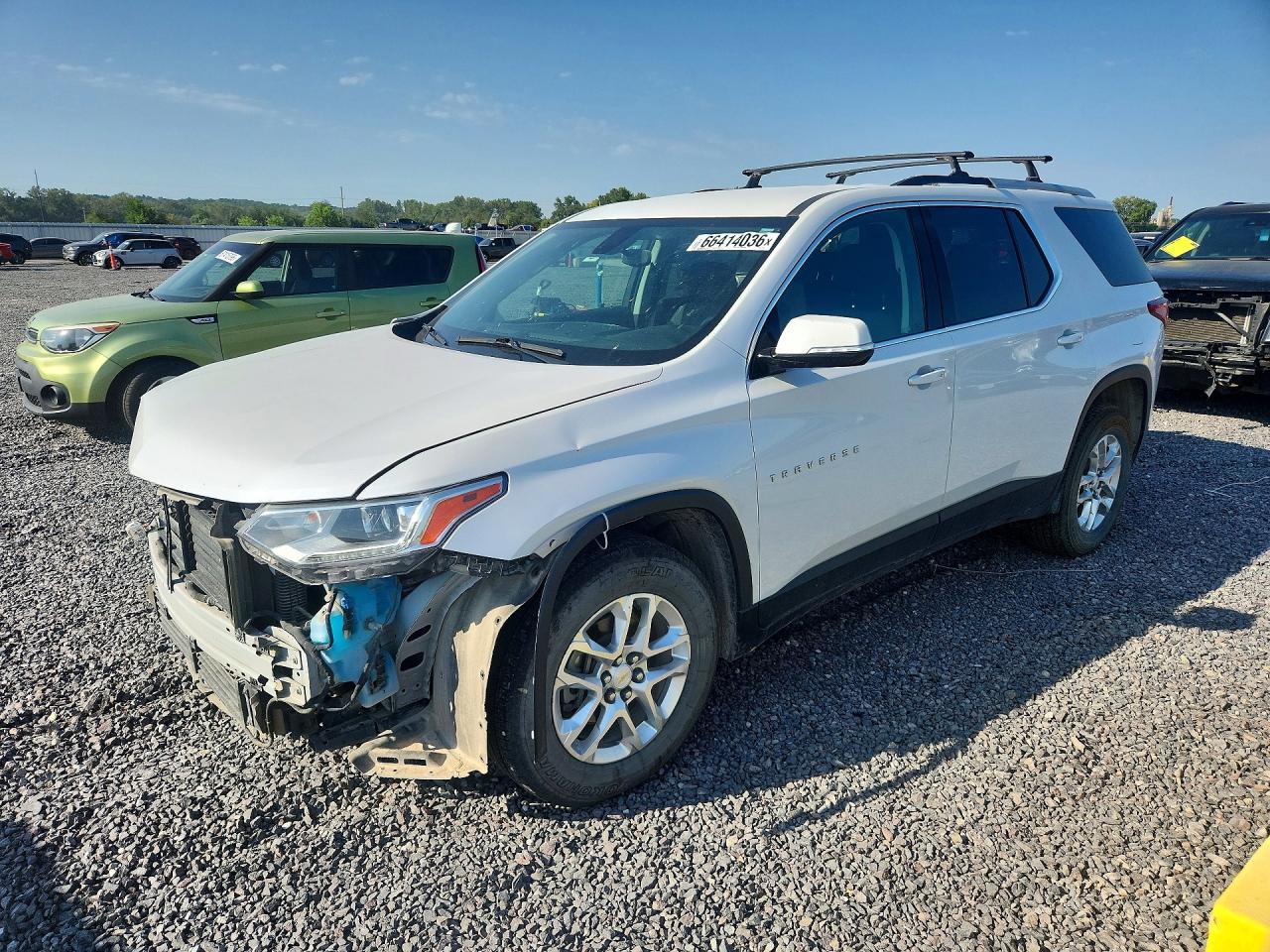 2018 CHEVROLET TRAVERSE LT | 1GNEVGKW2JJ275924 | UPCARS