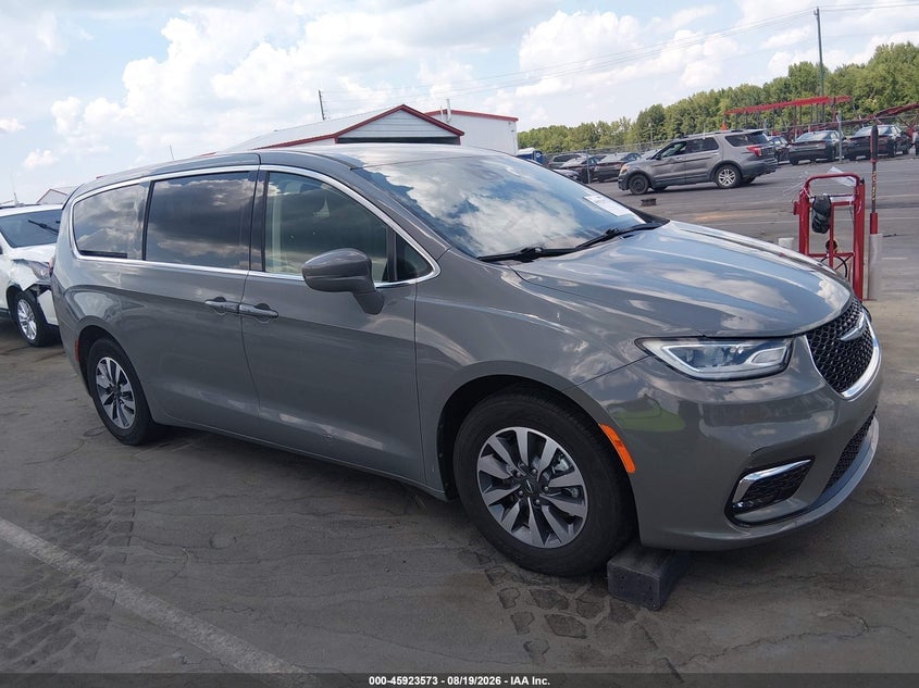 2022 CHRYSLER PACIFICA HYBRID TOURING L | 2C4RC1L78NR129680 | UPCARS