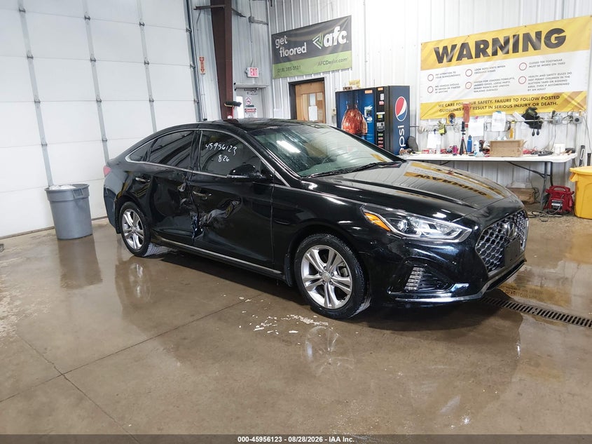 2018 HYUNDAI SONATA SPORT | 5NPE34AF1JH672550 | UPCARS