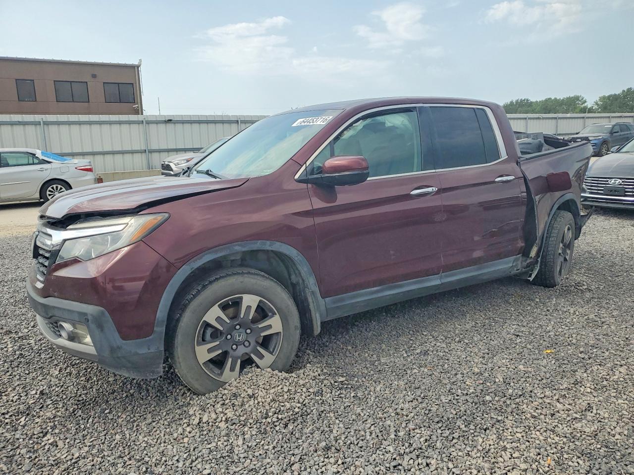 2017 HONDA RIDGELINE RTL | 5FPYK3F76HB036430 | UPCARS