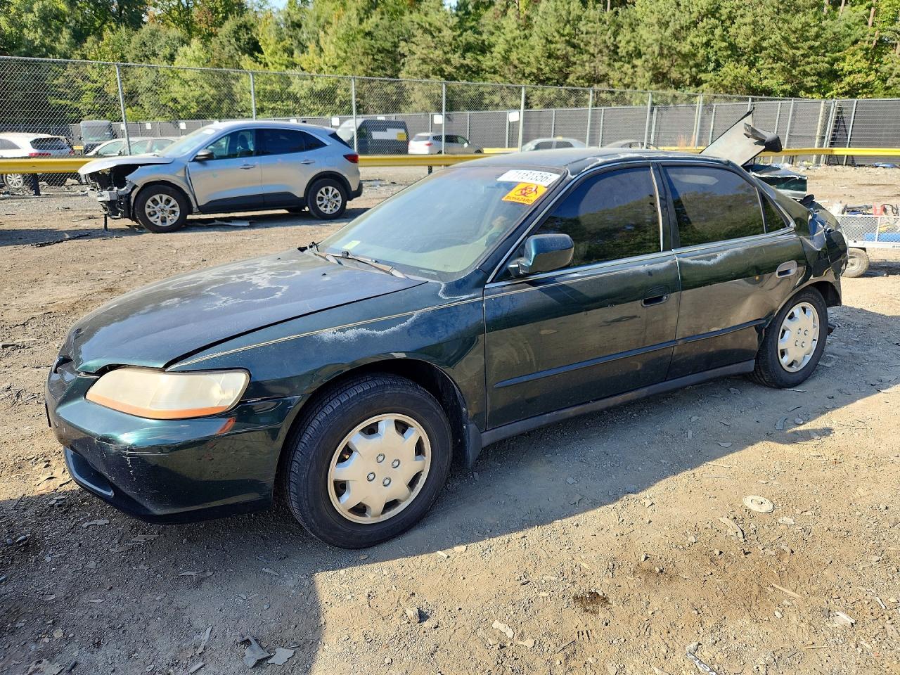 2000 HONDA ACCORD LX | 1HGCG6653YA137536 | UPCARS