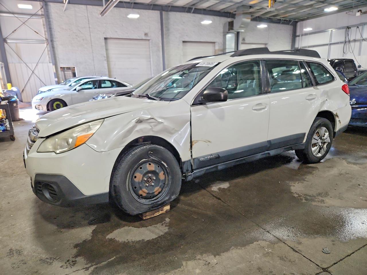 2014 SUBARU OUTBACK 2.5I | 4S4BRCAC0E3226422 | UPCARS