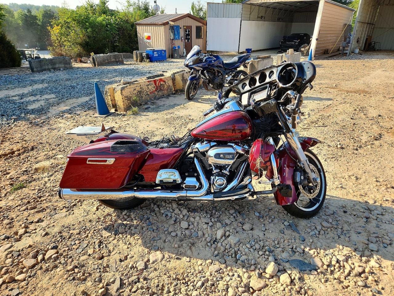 2017 HARLEY-DAVIDSON FL STREET GLIDE SPECIAL | 1HD1KRC18HB669235 | UPCARS
