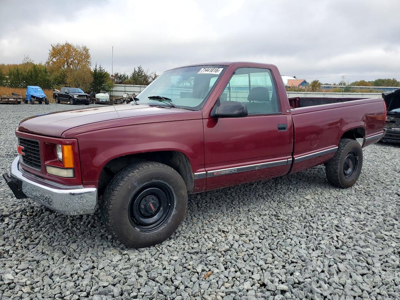 1995 GMC SIERRA C2500 | 1GTFC24K8SZ516730 | UPCARS