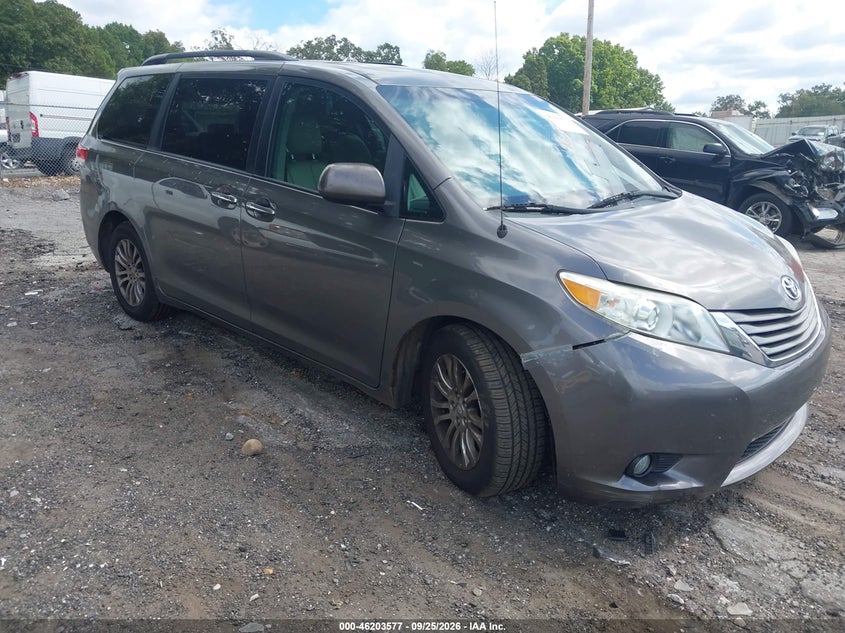 2014 TOYOTA SIENNA XLE V6 8 PASSENGER | 5TDYK3DC4ES469566 | UPCARS