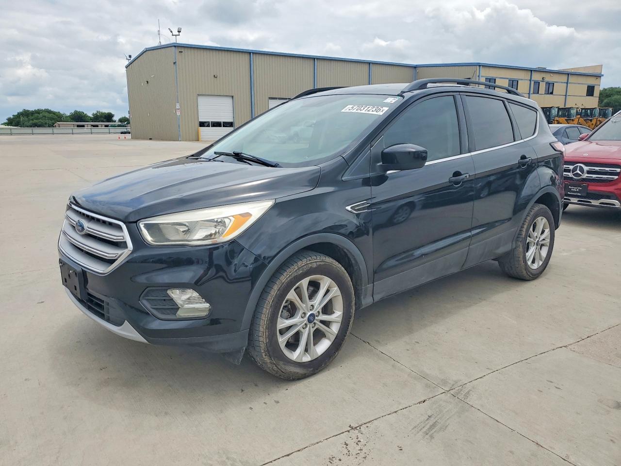 2018 FORD ESCAPE SE | 1FMCU9GD9JUC40135 | UPCARS