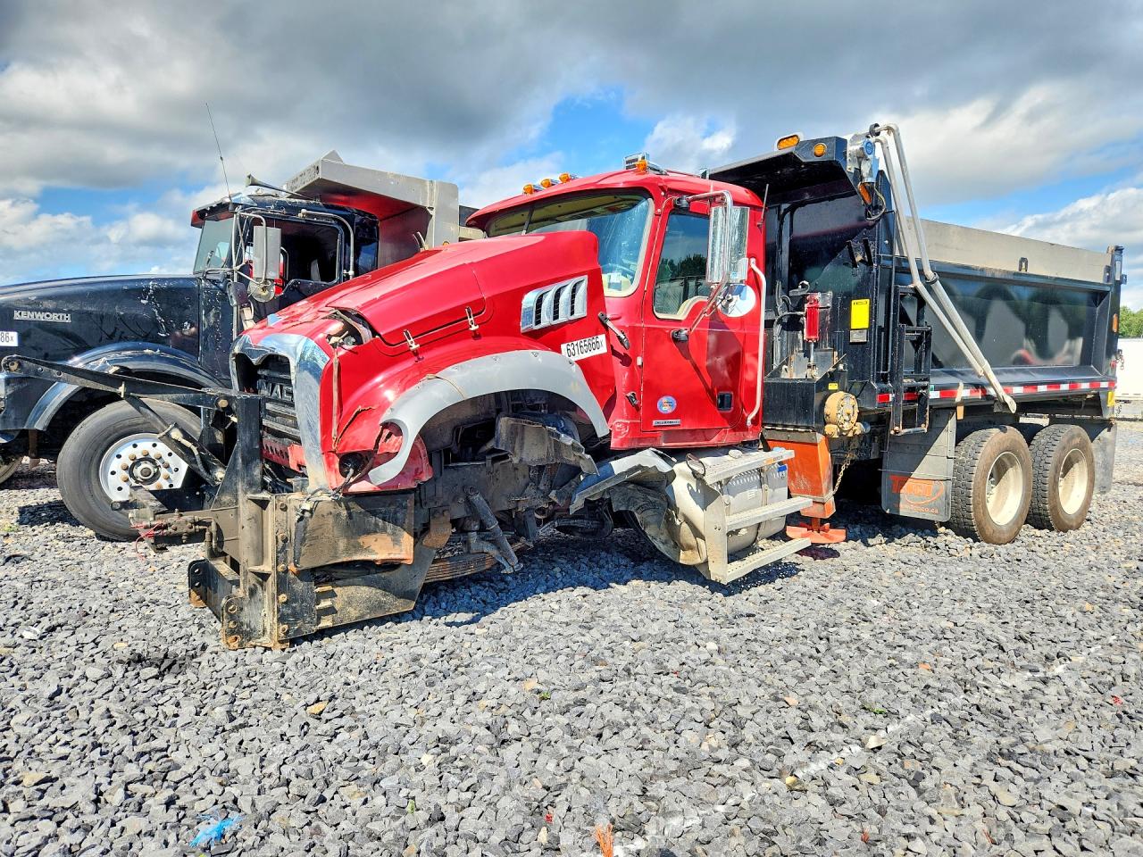 2024 MACK UNKNOWN GR64F DUMP TRUCK | 1M2GR4GC2RM040156 | UPCARS