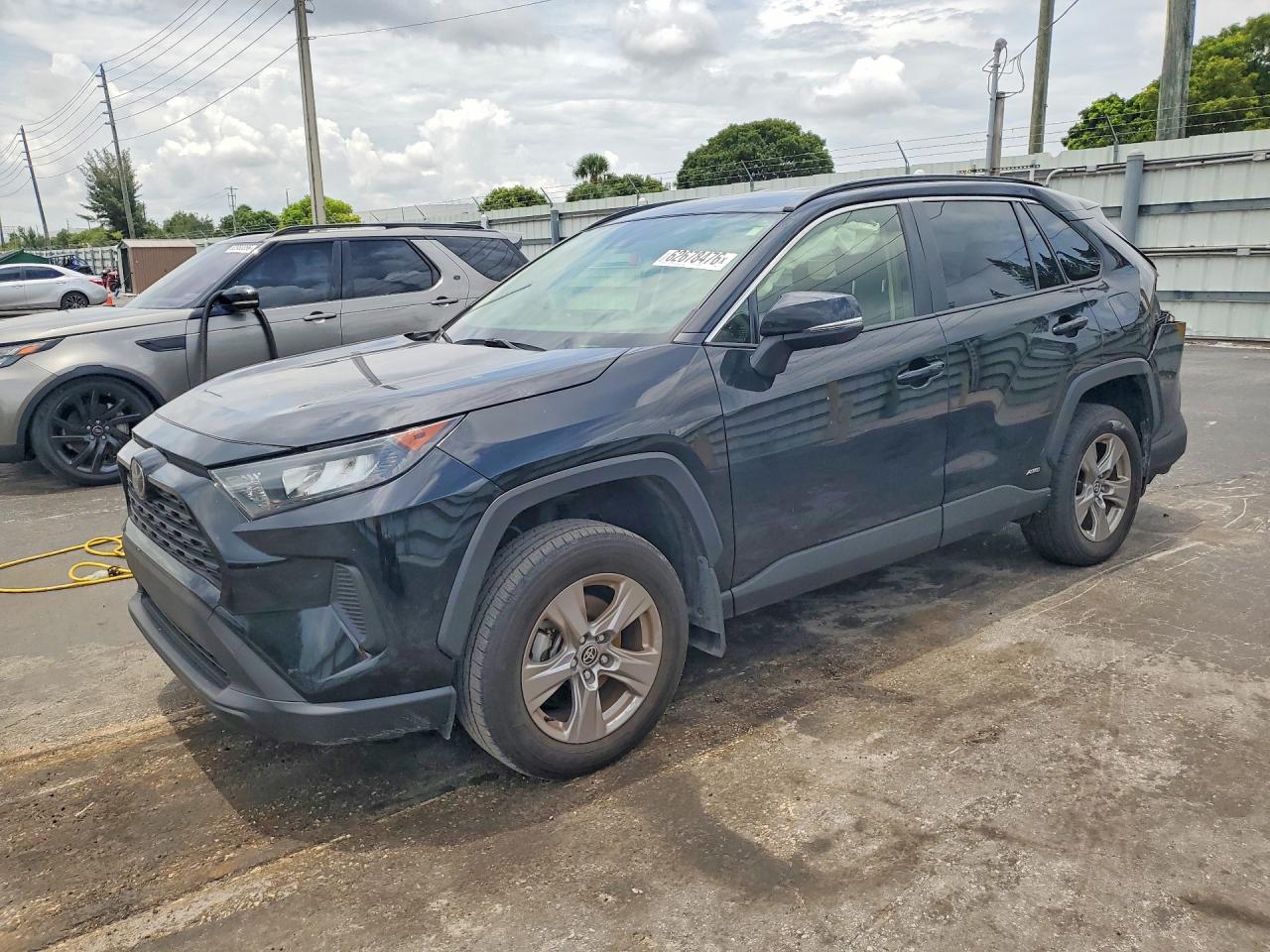 2025 TOYOTA RAV4 LE | JTMMWRFV5SD299861 | UPCARS
