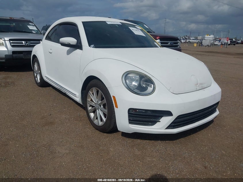 2018 VOLKSWAGEN BEETLE 2.0T COAST/2.0T S | 3VWFD7AT9JM703091 | UPCARS