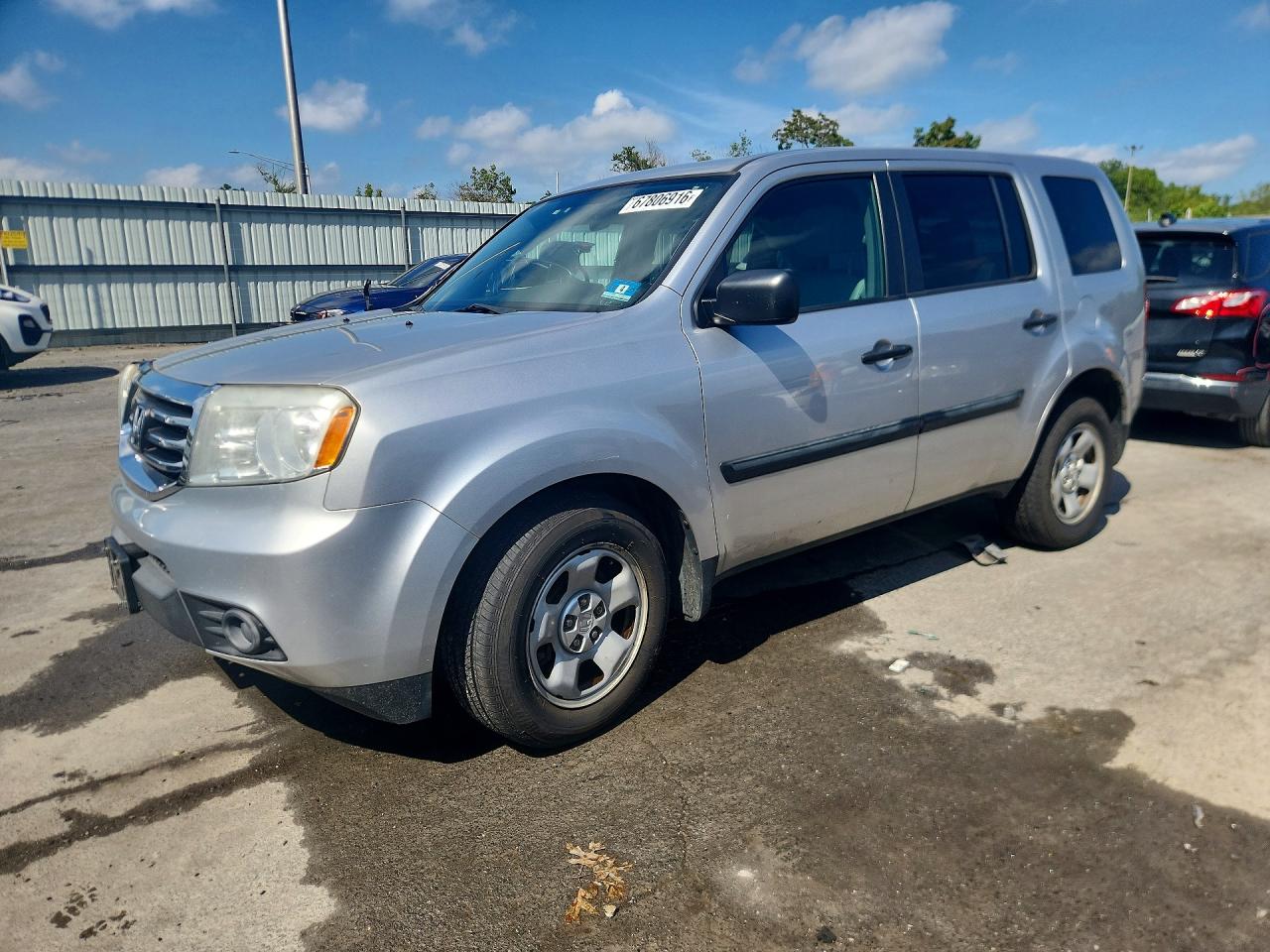 2014 HONDA PILOT LX | 5FNYF4H21EB026310 | UPCARS