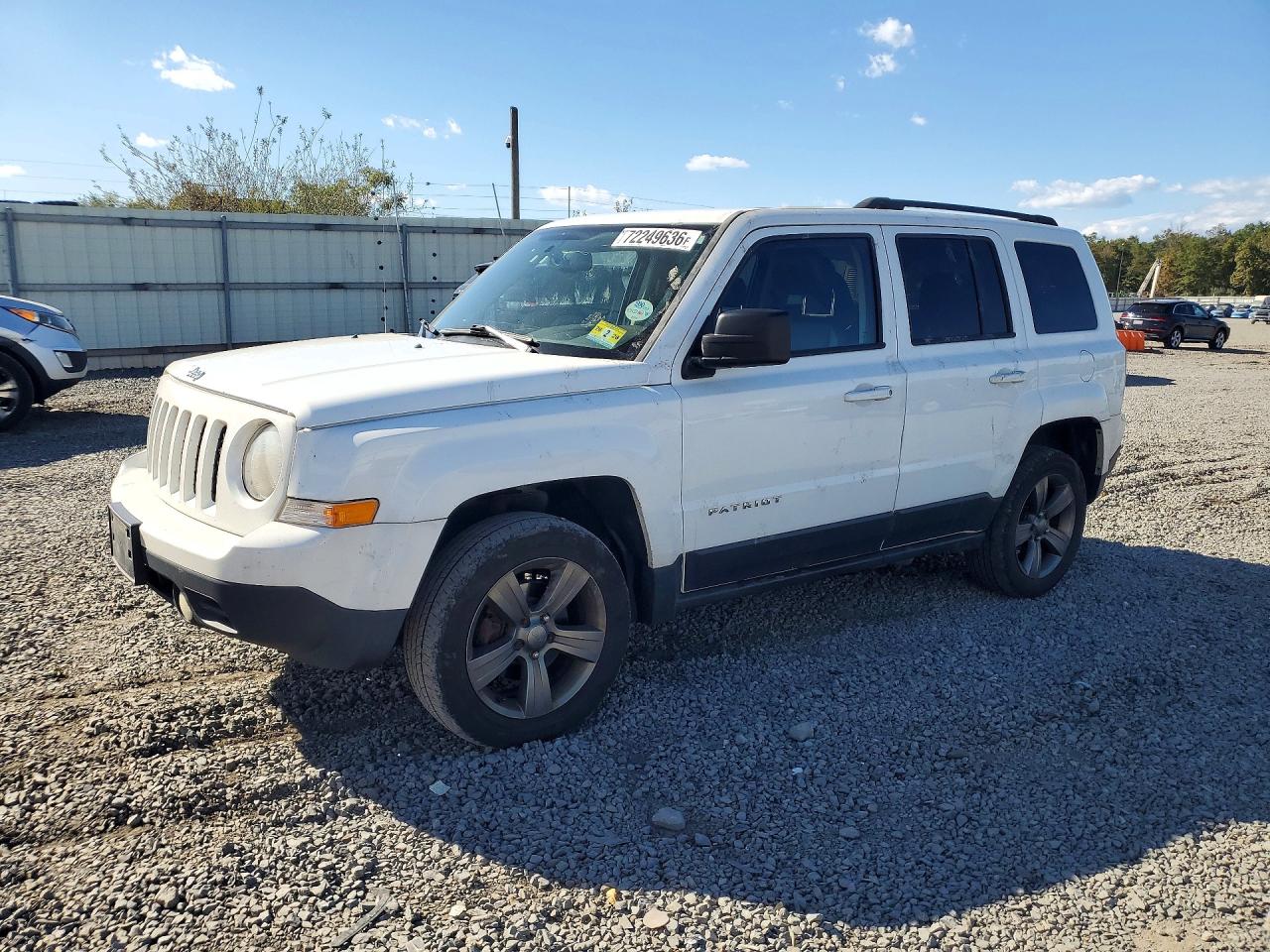 2015 JEEP PATRIOT LATITUDE | 1C4NJRFB5FD176575 | UPCARS