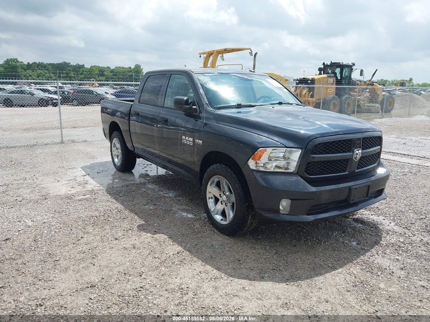2018 RAM 1500 EXPRESS  4X4 5'7 BOX | 3C6RR7KT3JG196615 | UPCARS