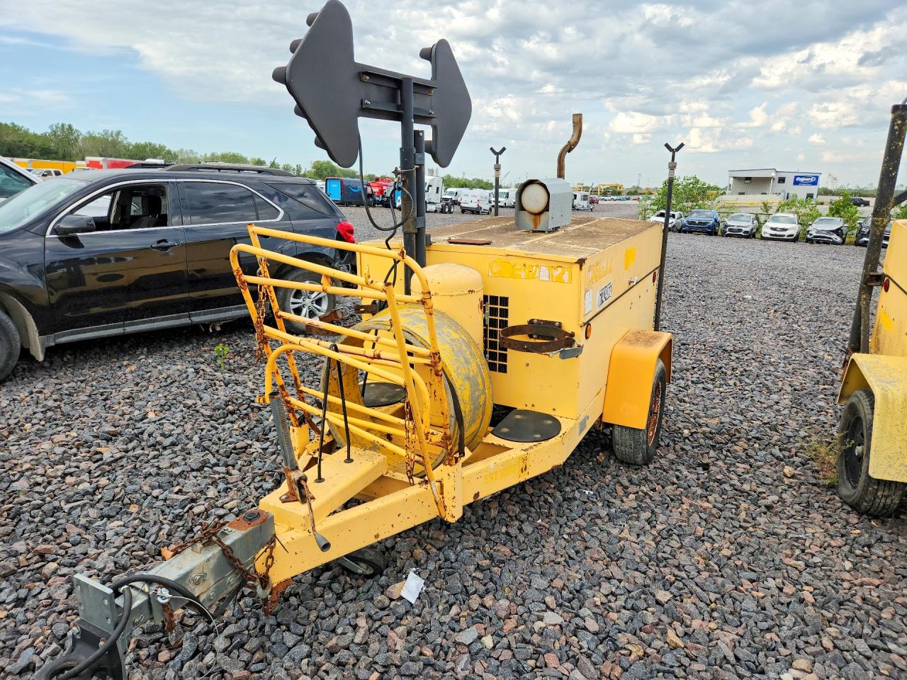1998 TEAM FENEX TRAILERS 1999 MANHOLE SUPPORT TRAILER | 1T9US0617WS055206 | UPCARS