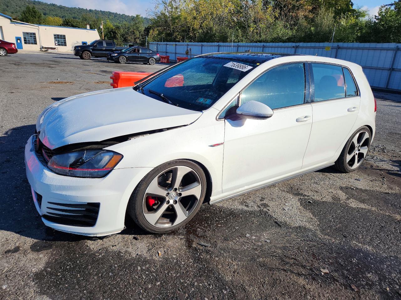 2016 VOLKSWAGEN GTI S/SE | 3VW4T7AU7GM053107 | UPCARS