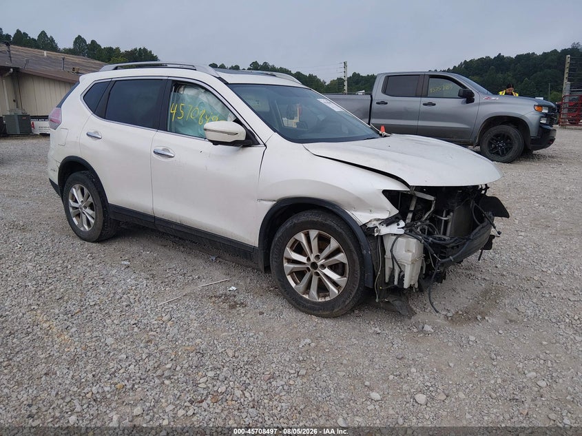 2015 NISSAN ROGUE SV | 5N1AT2MT2FC888264 | UPCARS