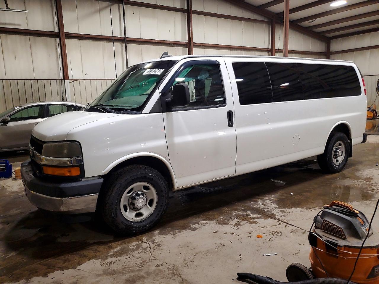 2017 CHEVROLET EXPRESS LT | 1GAZGPFGXH1216940 | UPCARS