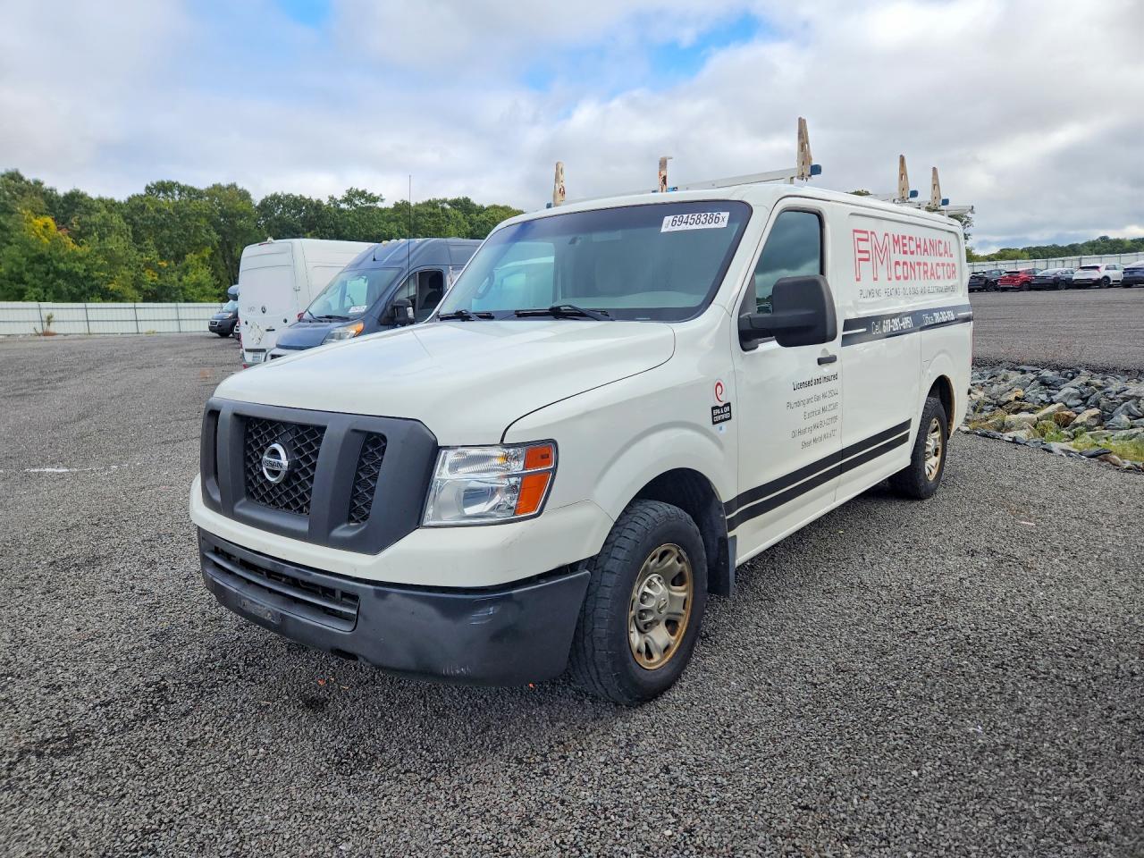 2015 NISSAN NV 2500 HD SV | 1N6BF0KX4FN809110 | UPCARS