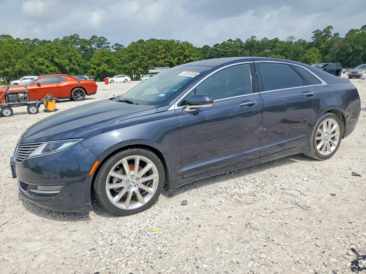 2014 LINCOLN MKZ | 3LN6L2G96ER835315 | UPCARS