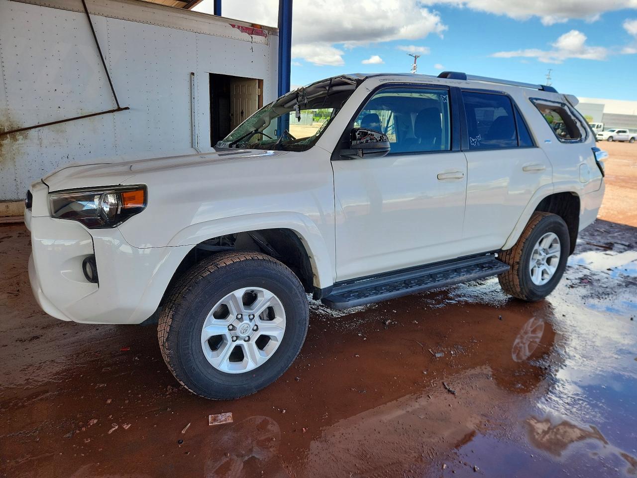 2020 TOYOTA 4RUNNER SR5 | JTEBU5JR8L5756945 | UPCARS