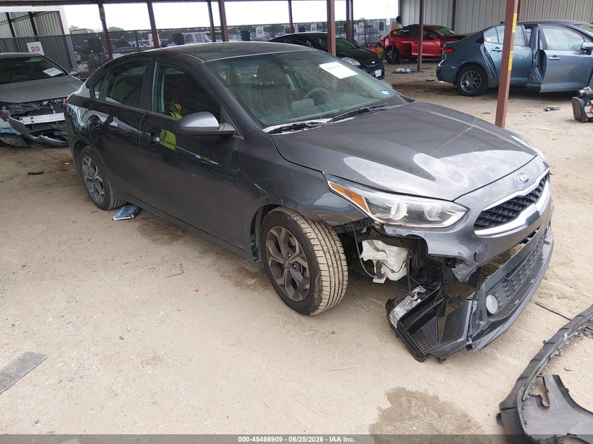 2021 KIA FORTE LXS | 3KPF24AD6ME354552 | UPCARS