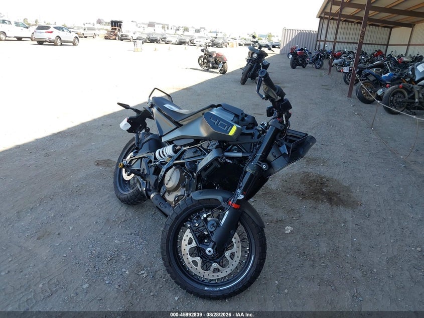 2024 HUSQVARNA VITPILEN 401/SVARTPILEN 401 | MD2JUJ404RN209065 | UPCARS