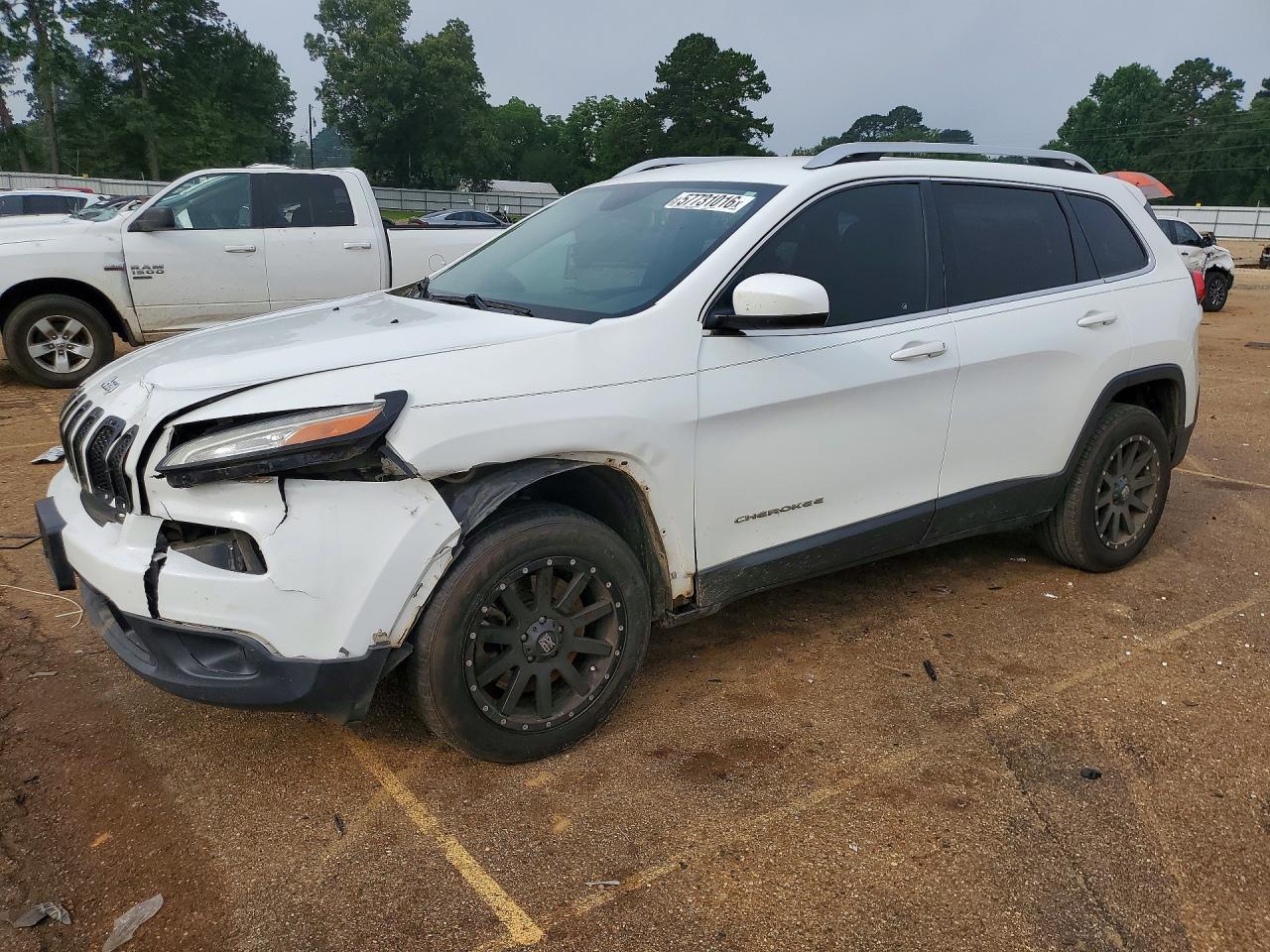 2016 JEEP CHEROKEE LATITUDE | 1C4PJLCB8GW125619 | UPCARS