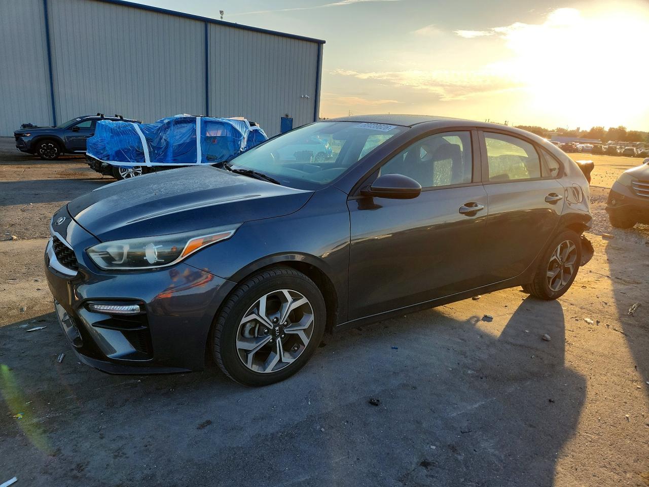 2019 KIA FORTE LXS | 3KPF24AD2KE085611 | UPCARS