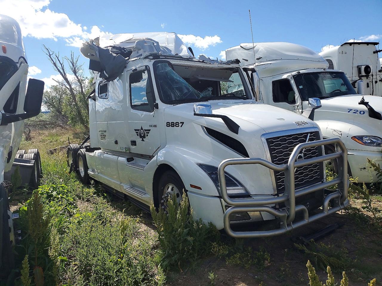 2025 VOLVO VNL SEMI TRUCK | 4V4NC9EH7SN684085 | UPCARS
