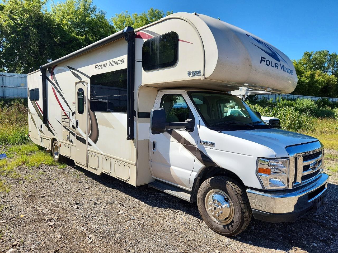 2018 THOR ECONOLINE | 1FDXE4FS4JDC18299 | UPCARS