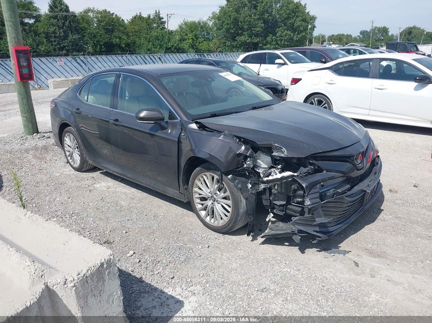 2019 TOYOTA CAMRY XLE | 4T1B11HK8KU804328 | UPCARS