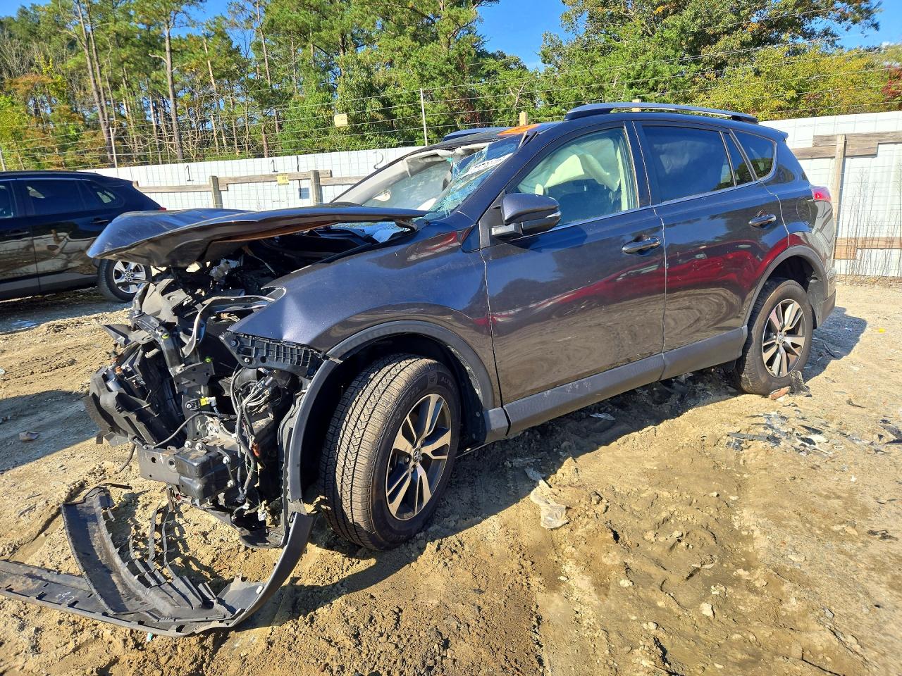 2018 TOYOTA RAV4 XLE | JTMRFREVXJJ186950 | UPCARS