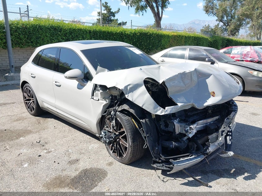 2025 PORSCHE MACAN T | WP1AA2A54SLB04093 | UPCARS