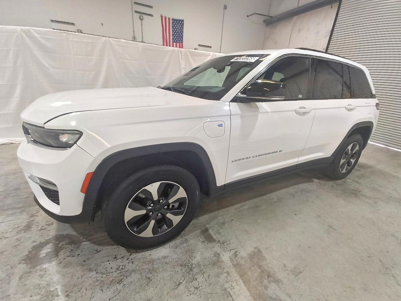 2024 JEEP CHEROKEE LIMITED 4XE | 1C4RJYB60RC146222 | UPCARS