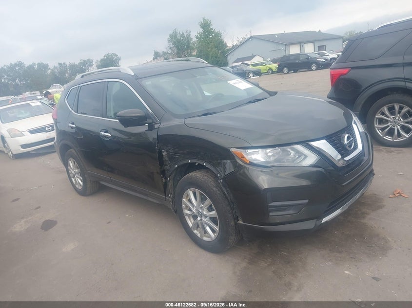 2017 NISSAN ROGUE SV | 5N1AT2MV1HC819490 | UPCARS