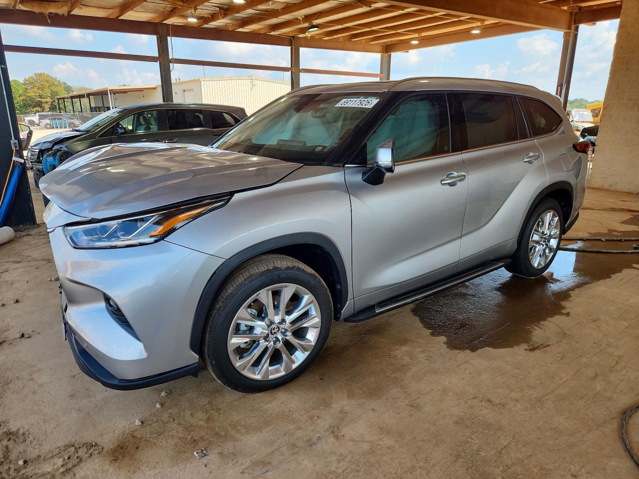 2023 TOYOTA HIGHLANDER LIMITED | 5TDKDRAH1PS019203 | UPCARS